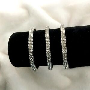 VINCE CAMUTO SILVER CUFF BRACELET WITH CLEAR STONES